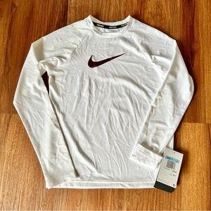 Nike Long Sleeve Essential Hydroguard Swim White Rashguard Girl’s SZ Medium NWT